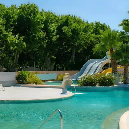 Campsite Mobil 6 Personnes Confort Ocean Climatise Avec Piscine Agde
